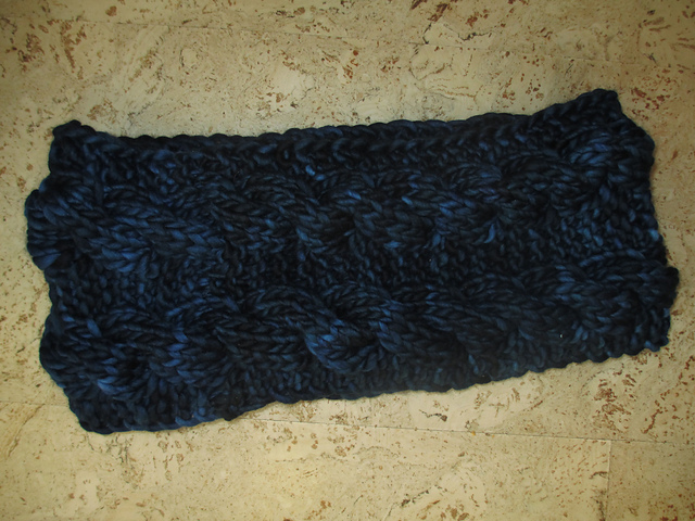 Annabelle Bulky Cabled Cowl