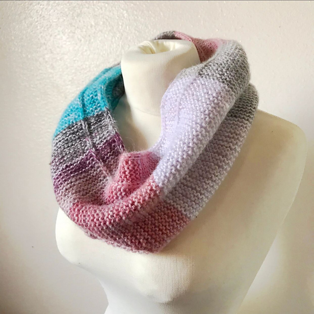 Garter Colors Cowl