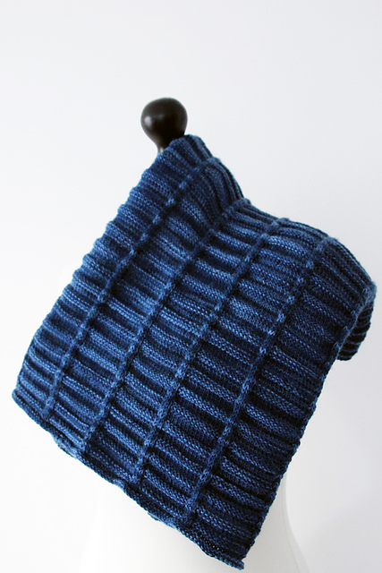 Penne cowl