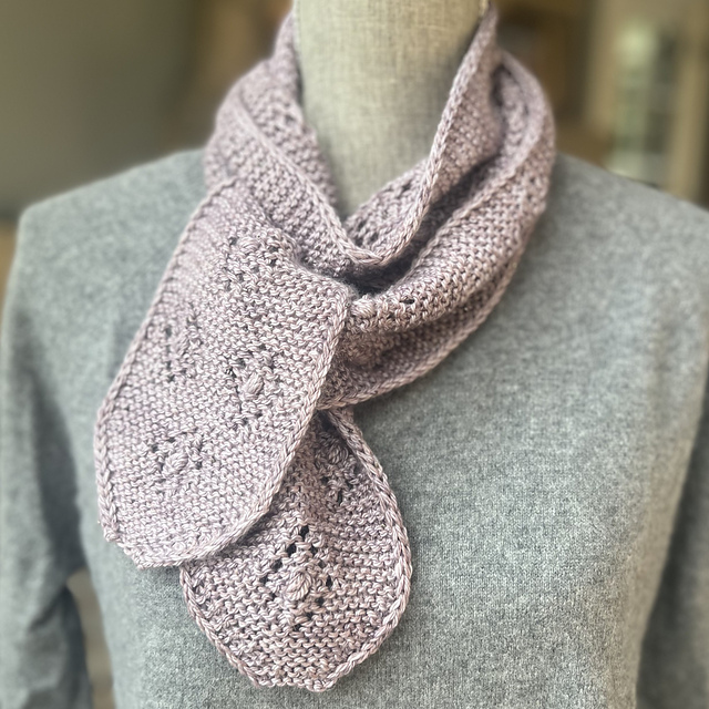 Saara Scarf