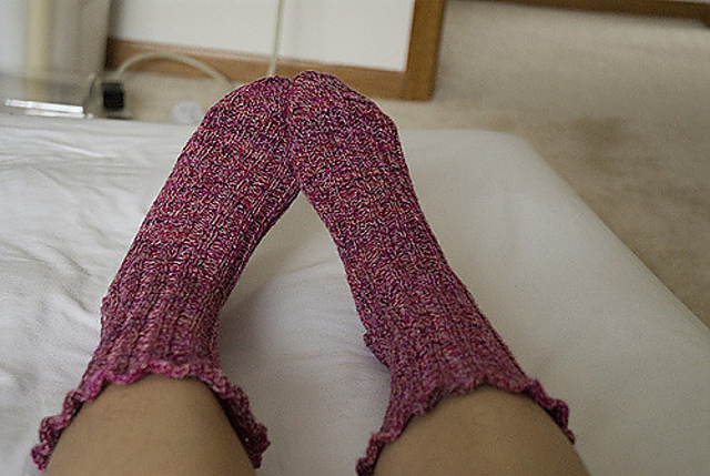 The Ruffle Top Sock