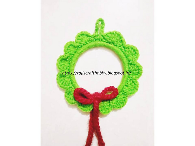 Easy DIY Wreath Ornament