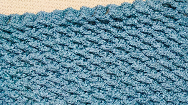 Tide Texture Easy Blanket