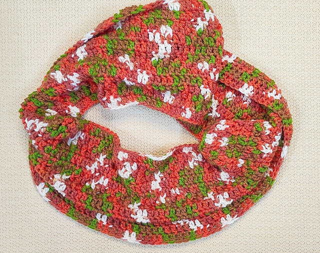 Easy Holiday Infinity Scarf