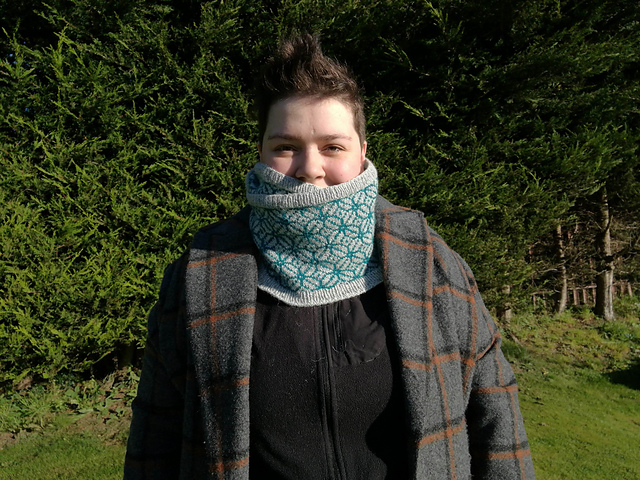 Golden Rays Cowl