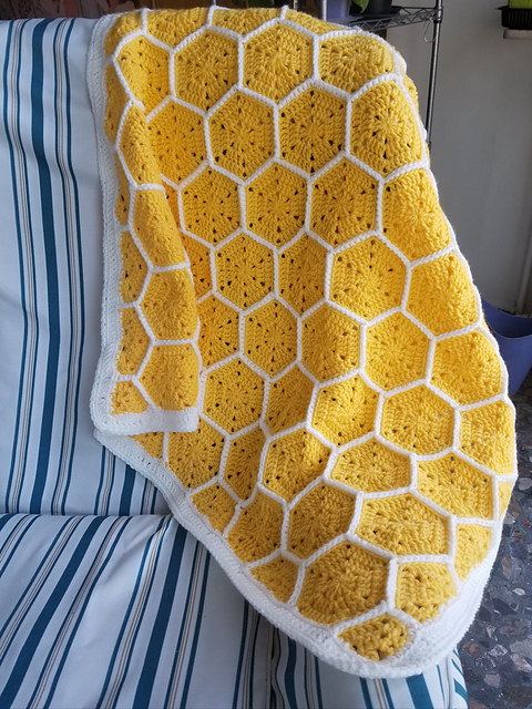 Honeycomb™ Baby Blanket main image 0