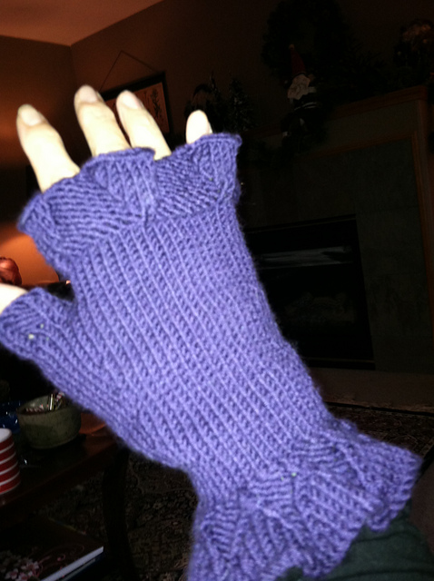 Ruffled Bell Mittens