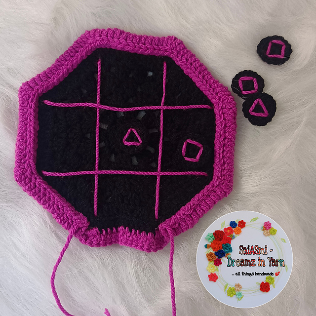Something's Squidy Tic-Tac-Toe