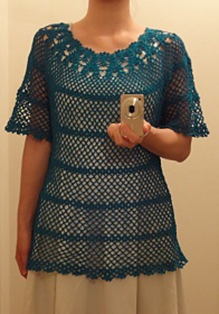 #04 Round Yoke Sweater