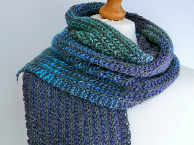 Easy Brioche Scarf