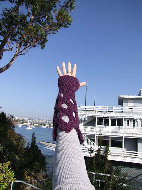 Driftwood Gauntlets