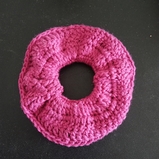 Kalanchoe scrunchie