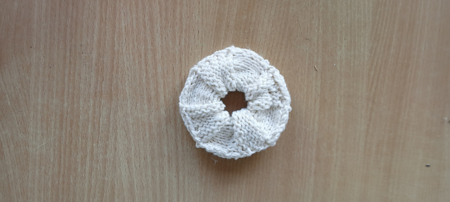 Kornel scrunchie chunky