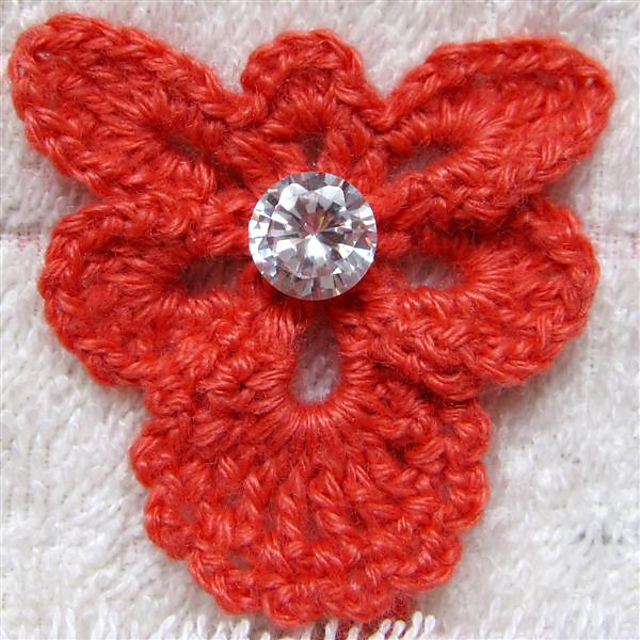 Brooch 17 – Orchid 4