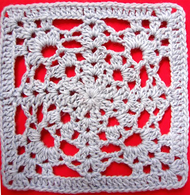 Doily 52 – Lacy Doily 37