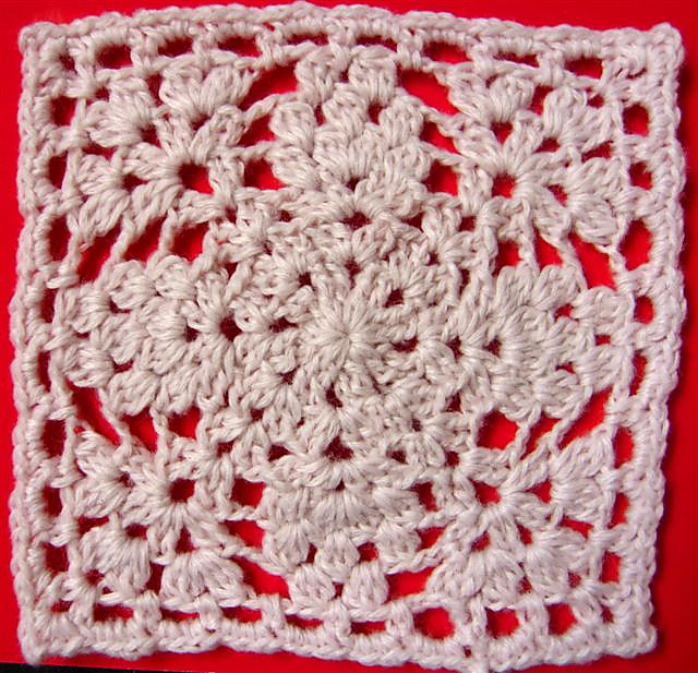 Doily 55 – Lacy Doily 40