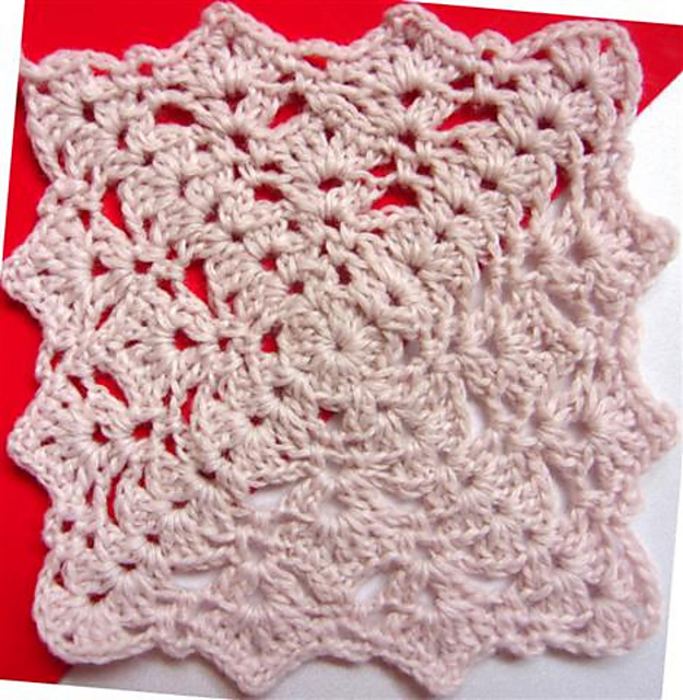 Motif 4 – Lacy Motif 3