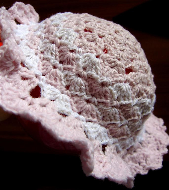 Hat 5 – Lacy Shell
