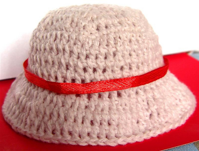 Hat 8