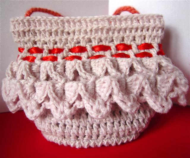 Handbag 12 – Lacy covers 5