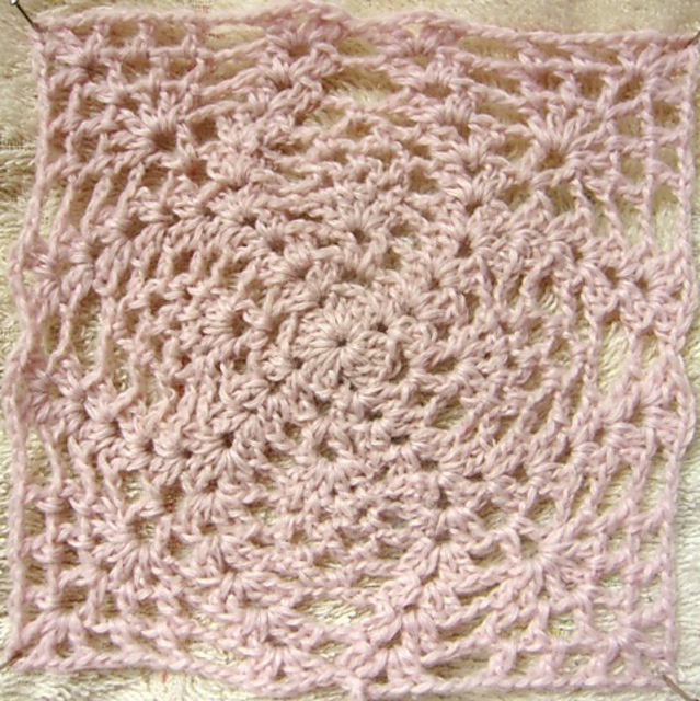Motif 34 – Lacy Motif 32