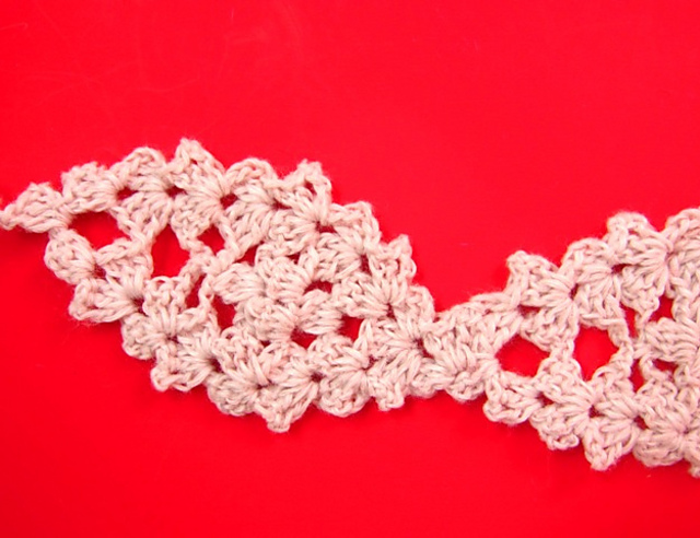 Scarf 72 – Lacy Scarf 55