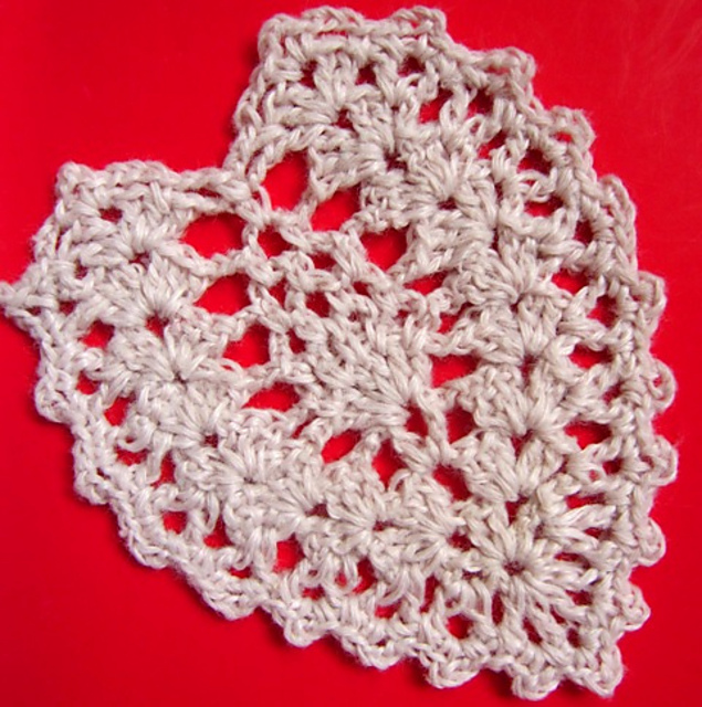 Motif 51 – Lacy Heart 2