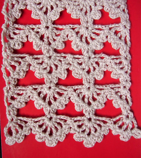 Scarf 108 – Lacy Scarf 91