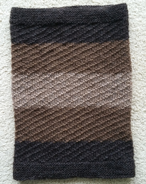 Purl Swirl Cowl