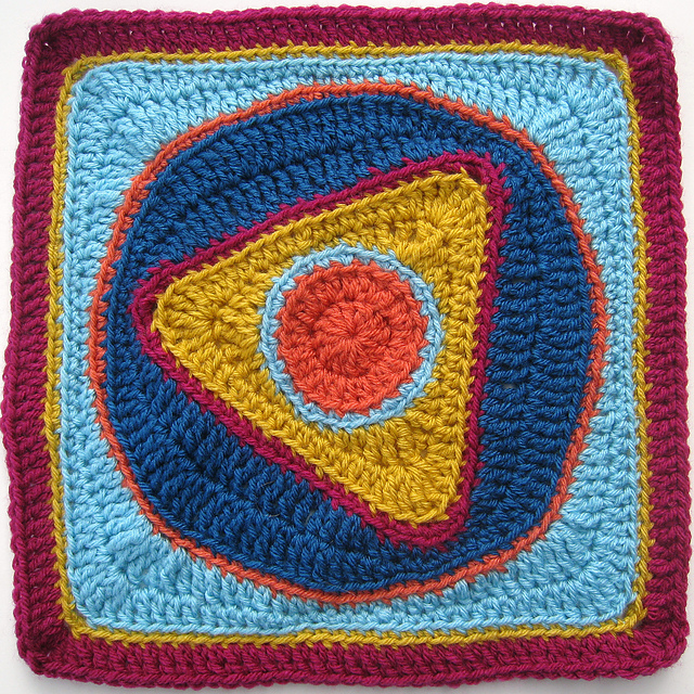 Pattern Tango Ravelry: rebby's Triangle Tango in Tapestry Brights