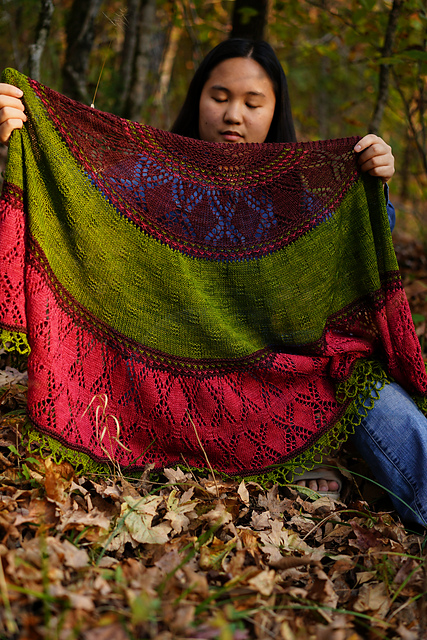 Tesselis Shawl