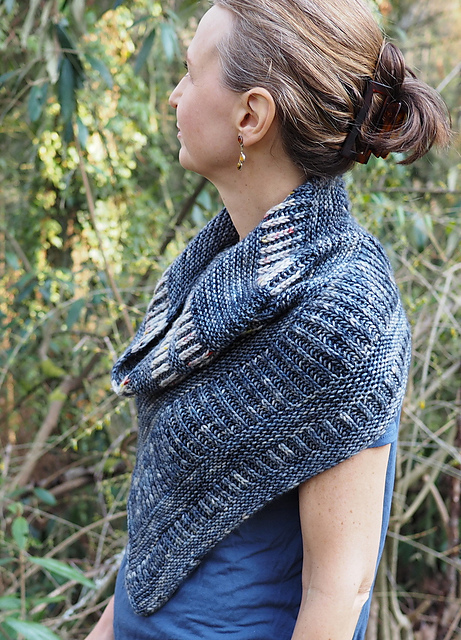 Field Frost Cowl