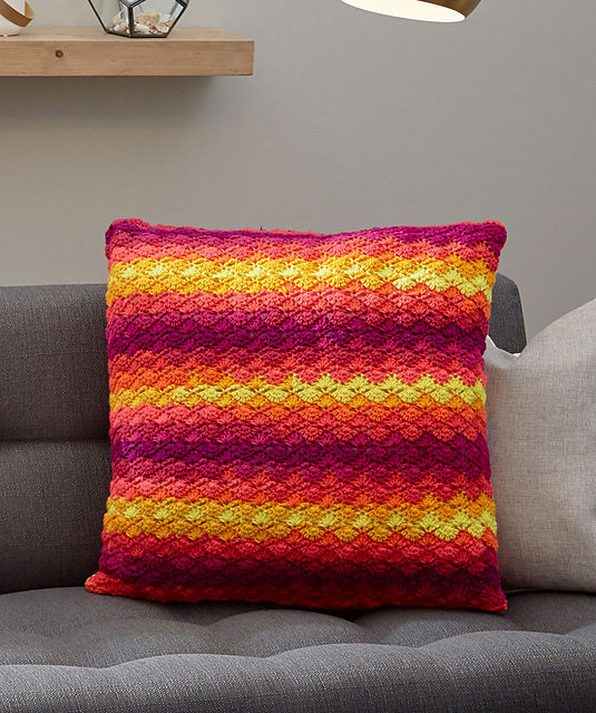Splendid Shells Pillow