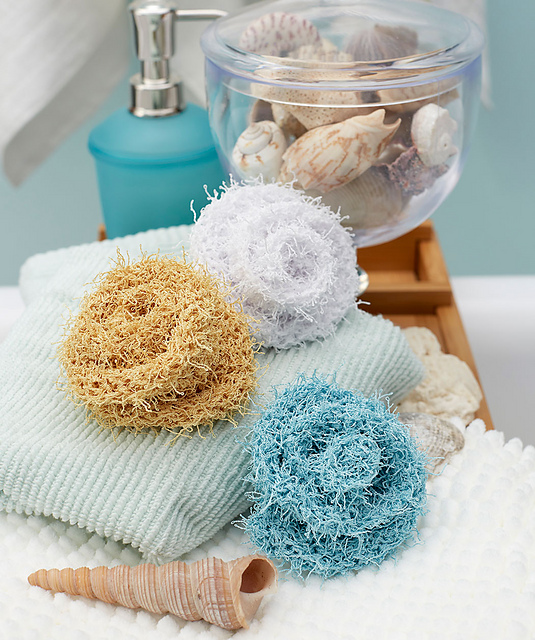 Small Rosebud Scrubby