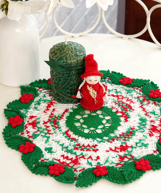 A-798 Holly 'n' Lace  Holly-day