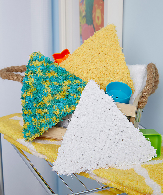 Crochet Triangle Scrubby