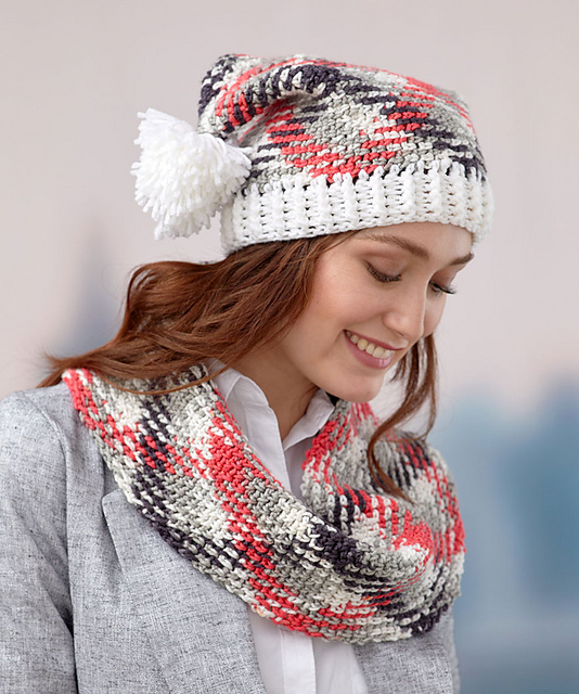 Planned Pooling Hat and cowl set: Hat