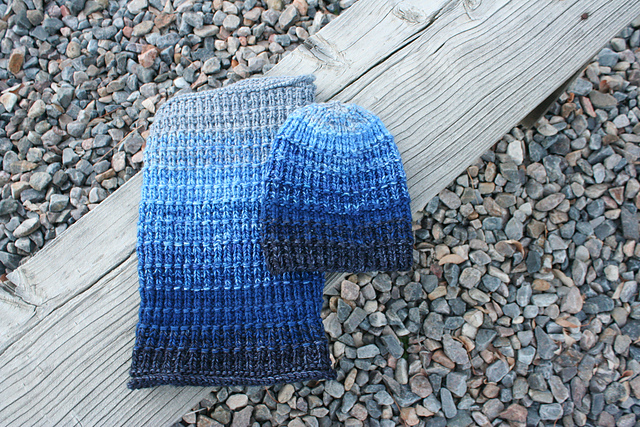 Gradient Fade Cowl