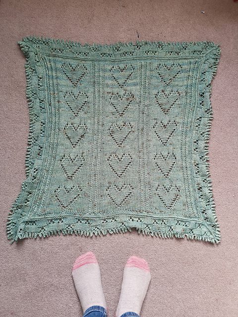 1308 Blanket with Hearts