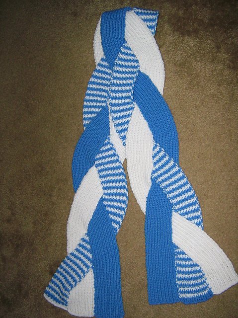 Plaited Scarf