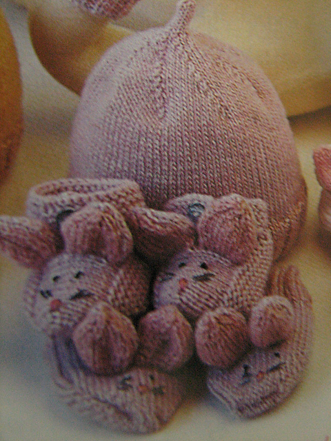 Novelty Bootees, Mittens & Hat Set