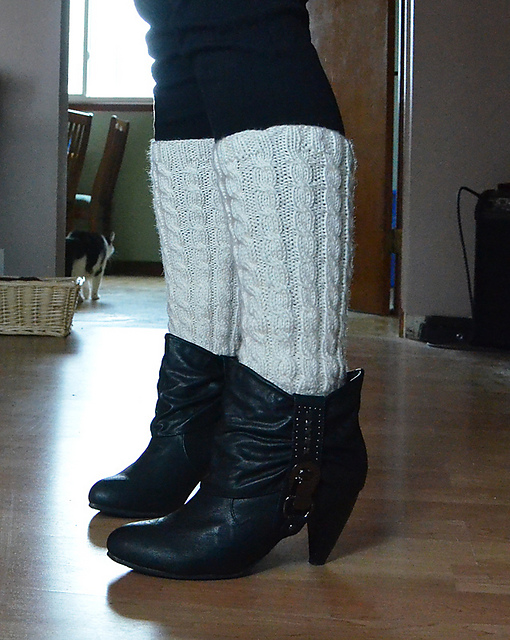 Cabled Legwarmers