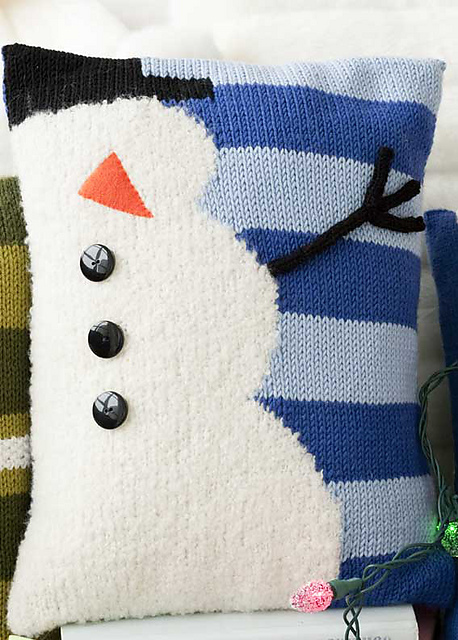 #37 Snowman Pillow