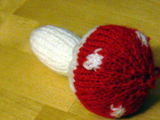 Toadstool Rattle