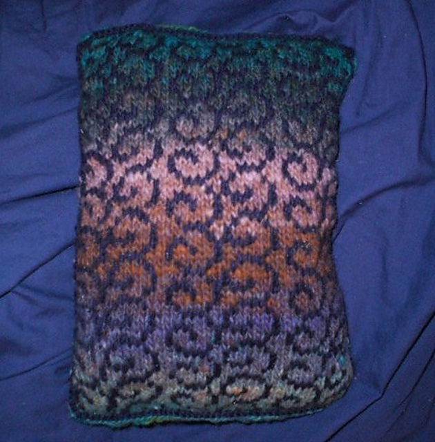 Noro Curls Pillow