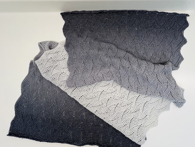 Tunisian Flame Wrap