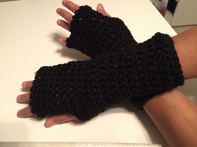 Basic Bling Texting Gloves