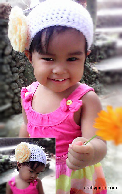 Crochet Hat with Rose Applique For Toddlers