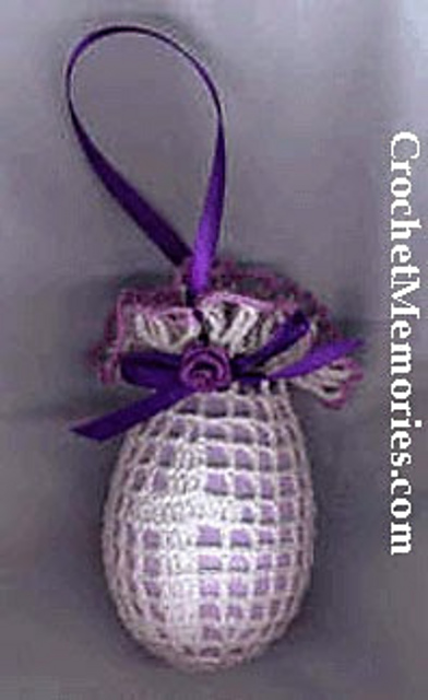 Filet Cross Easter Egg Cover