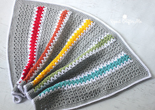 V-stitch Rainbow Blanket